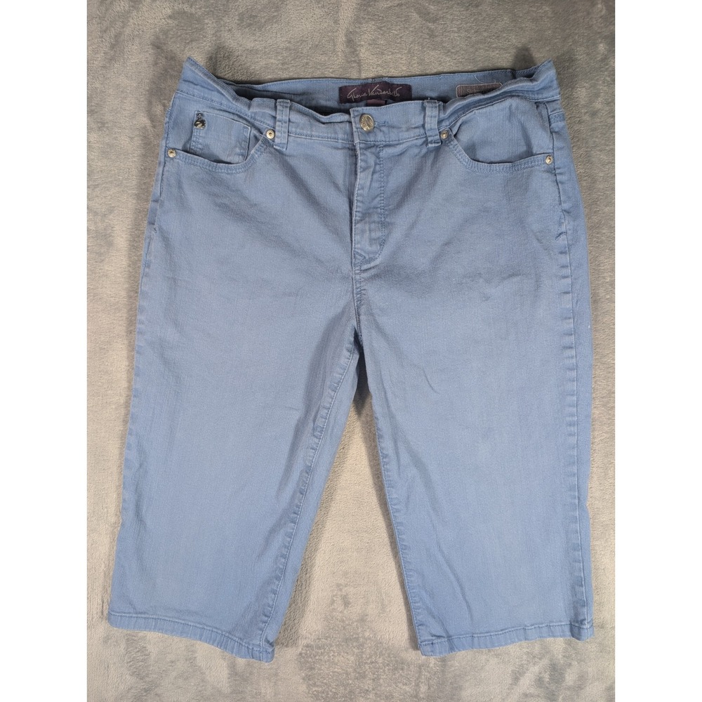 Gloria Vanderbilt Shorts Womens 12 Blue Denim Skimmer Bermuda High Rise Stretch
